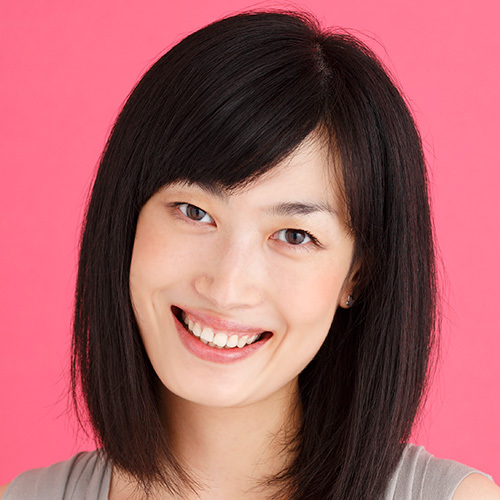 李 佳