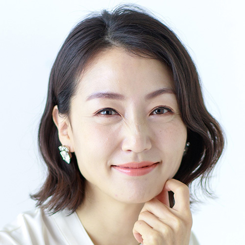 八木 早希